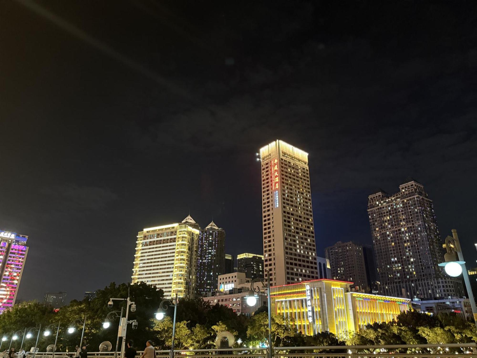 Waifiden Guangzhou Haizhu Square Wanyi Apartment ภายนอก รูปภาพ
